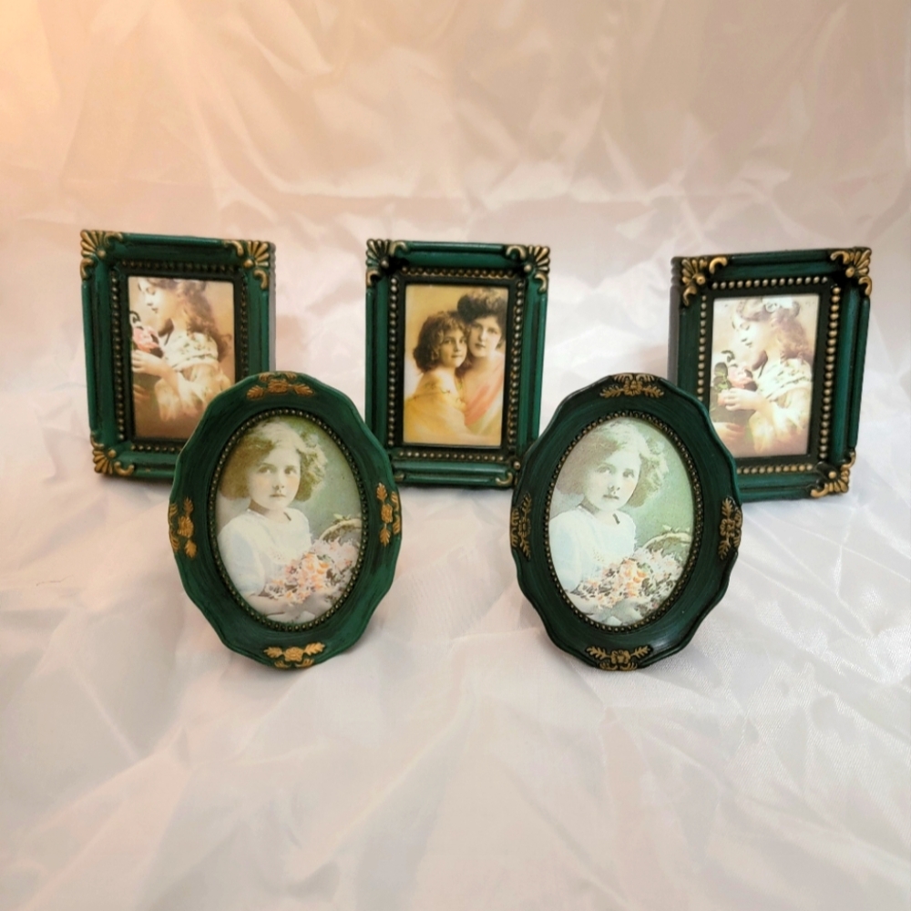 Miniature Photo Frame Set